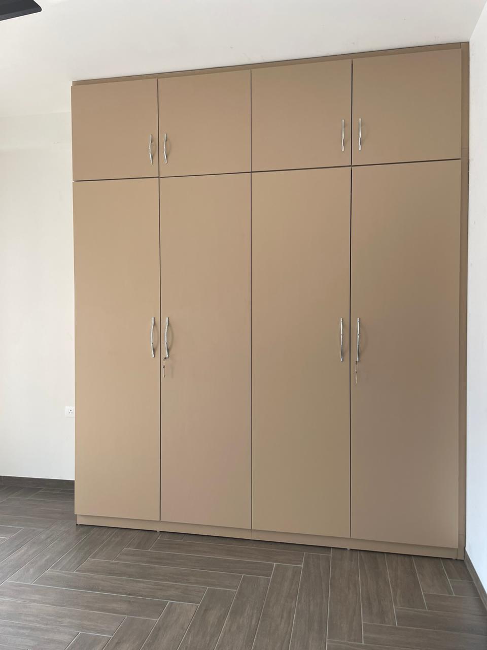 Wardrobe 16